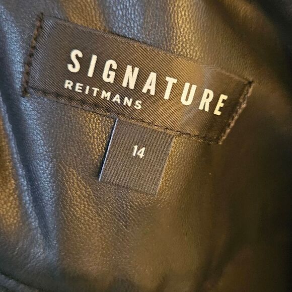 💝Women's Black Faux Leather Leggings - Picture 3 of 3